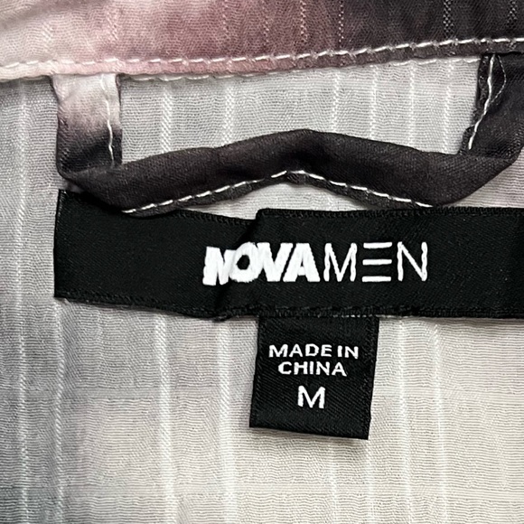 NOVAMEN is a Medium Men’s Button Up Brown & Cream Tie Dye Short Sleeve Shirt - Picture 6 of 8